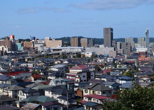 任振鹤与佐竹敬久互致贺信庆祝甘肃省与日本秋田县建立友好省县关系40